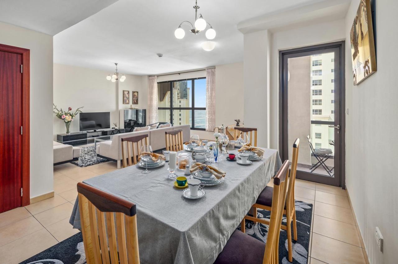 Lovely 2-Bed Condo In Jbr - 5 Mins From Beach - Palm View! Дубай Екстериор снимка