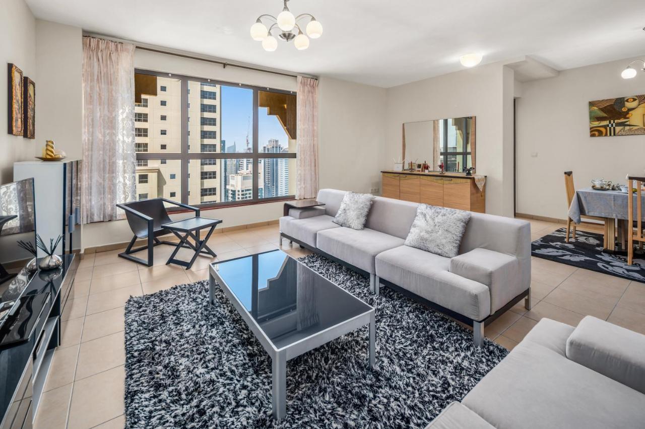 Lovely 2-Bed Condo In Jbr - 5 Mins From Beach - Palm View! Дубай Екстериор снимка